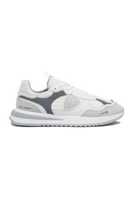 sneakers-grises-pour-homme-confort-et-style