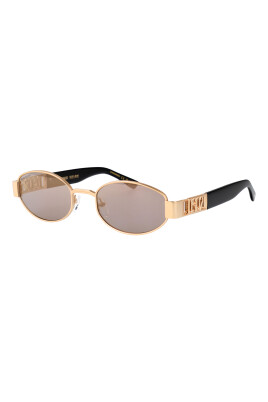 lunettes-de-soleil-elegantes-avec-design-d2