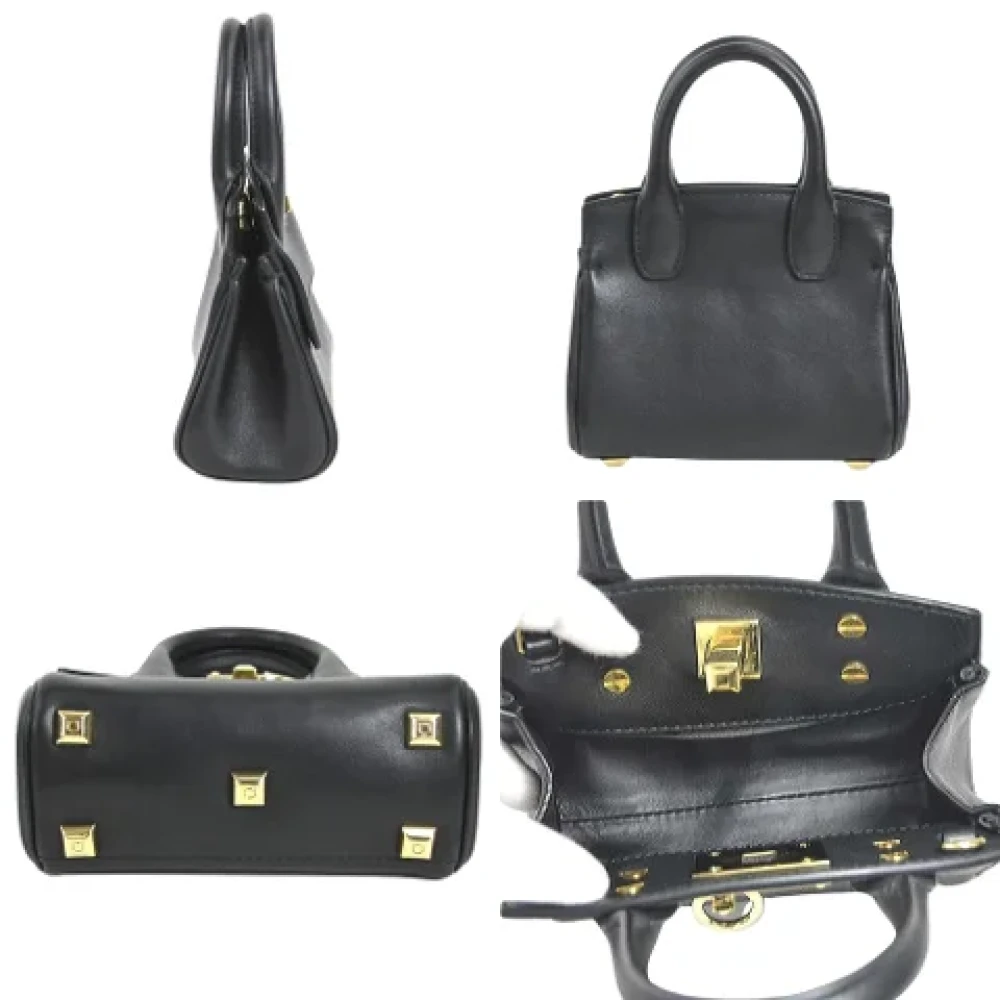 Salvatore Ferragamo Pre-owned Leather handbags Black Dames
