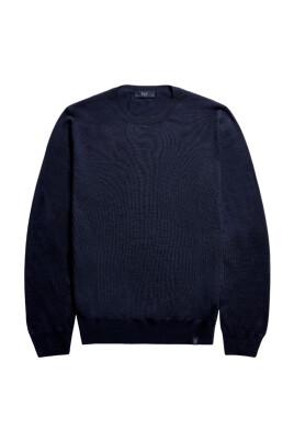 stylish-sweaters-for-all-occasions
