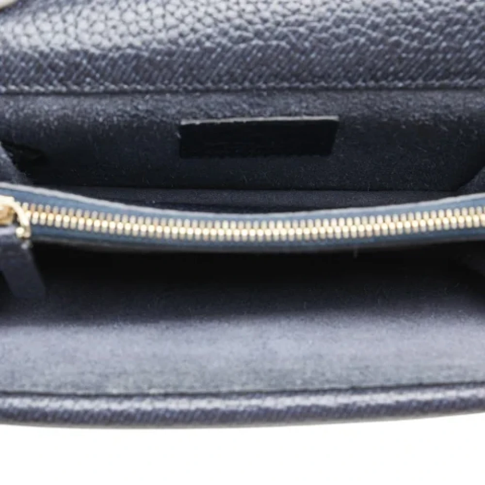 Valentino Vintage Pre-owned Leather shoulder-bags Black Dames