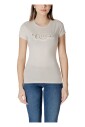 t-shirt-decontracte-a-col-rond