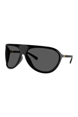black-sunglasses-stylish-womens-accessories