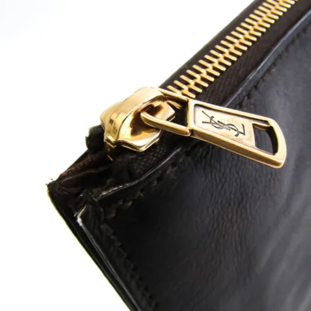 Yves Saint Laurent Vintage Pre-owned Leather clutches Brown Dames