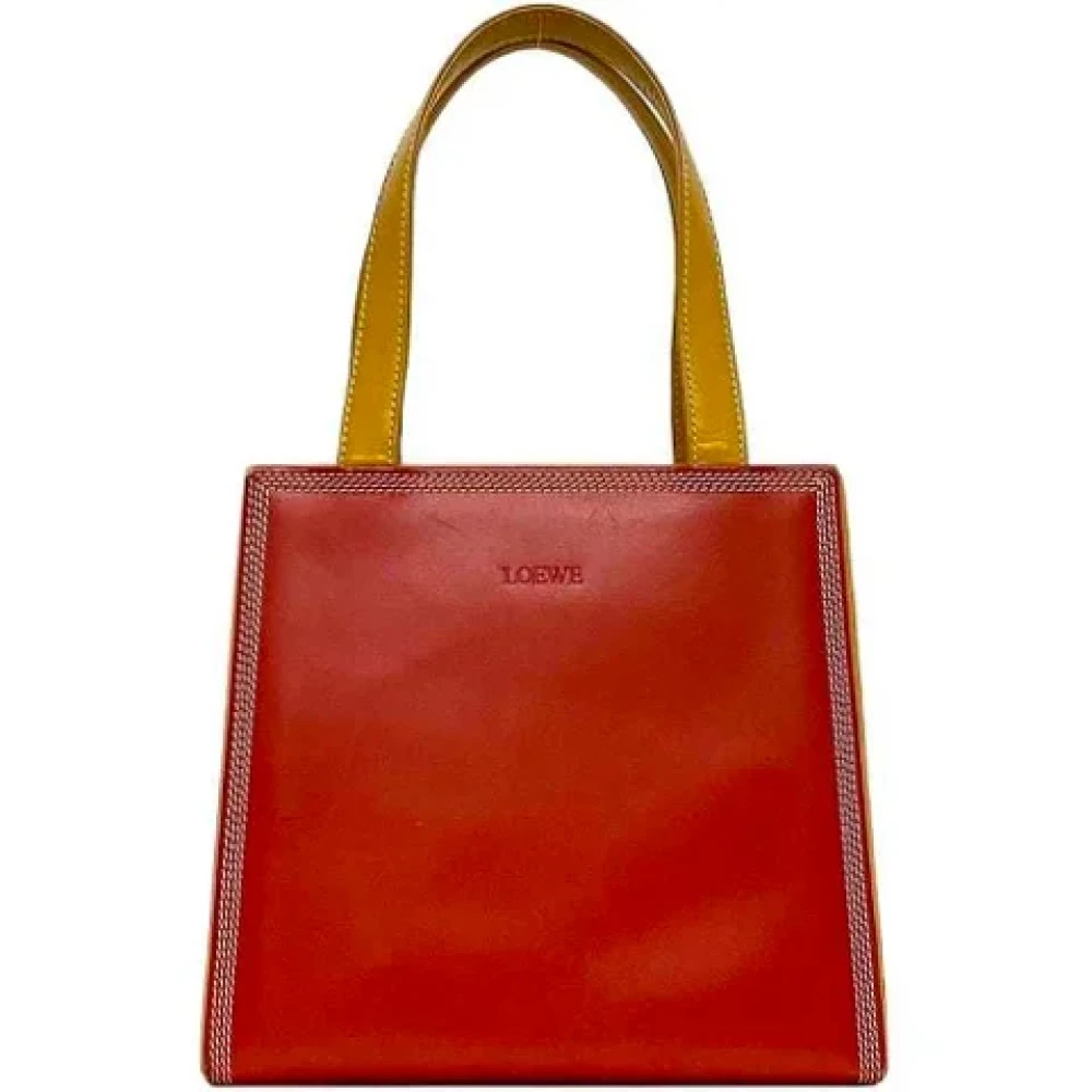 Loewe Pre-owned Leather handbags Red Dames