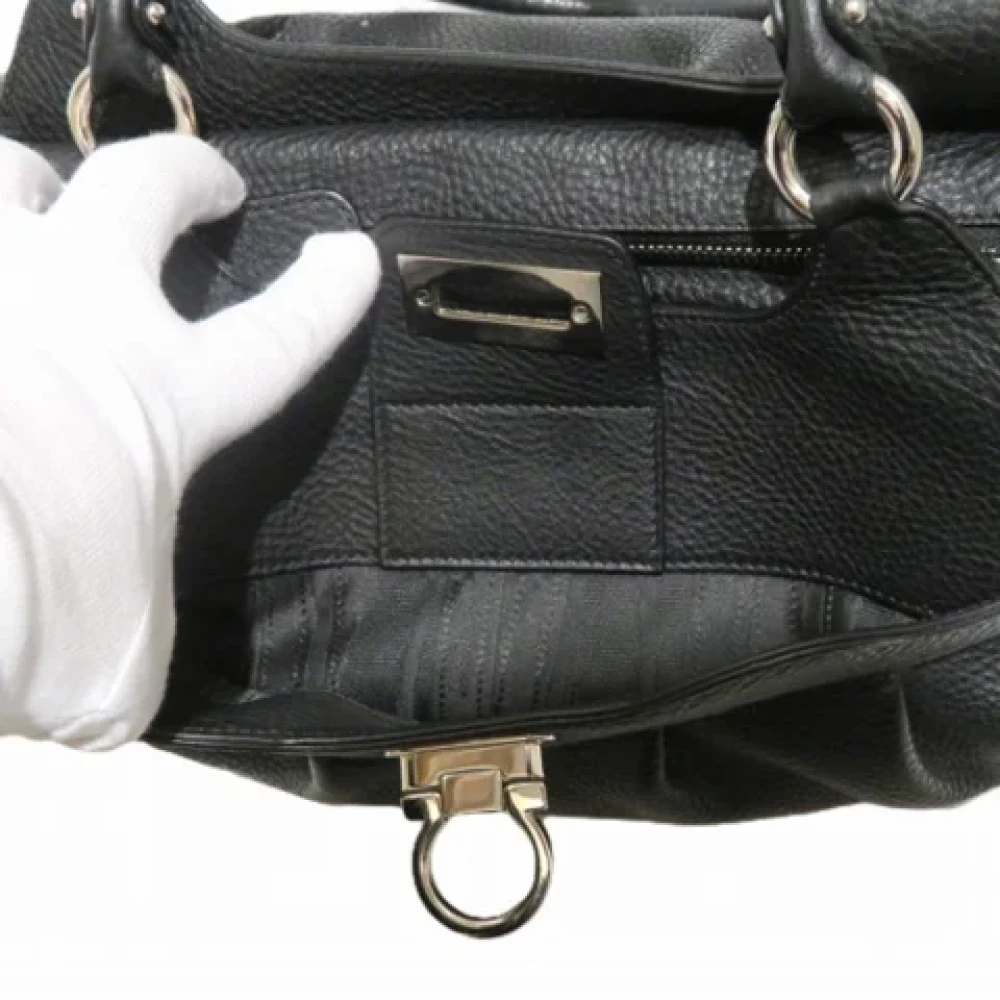 Salvatore Ferragamo Pre-owned Leather handbags Black Dames