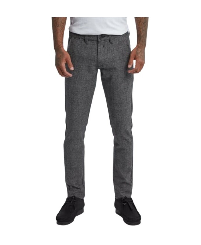 pantalon-folle-a-carreaux-noirs-gabba