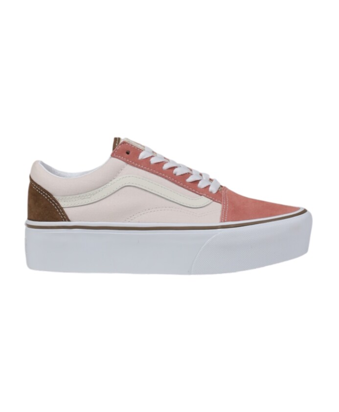 classic-leather-sneakers-for-everyday-wear