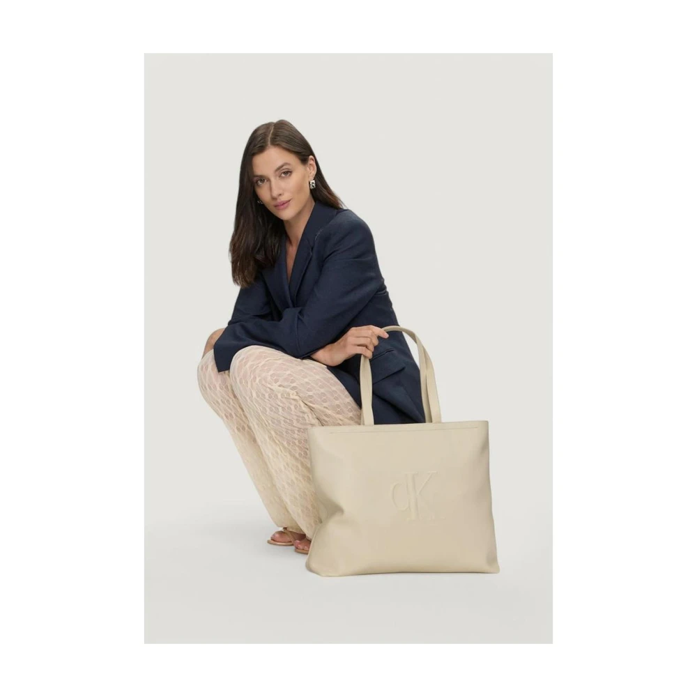 Calvin Klein Moderne Polyurethaan Handtas Beige Dames