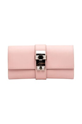 pre-owned-leather-clutches