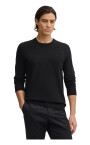 crew-neck-sweater