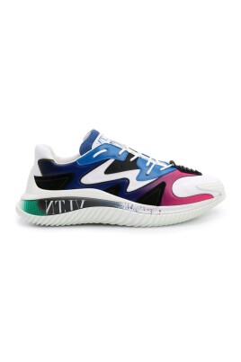 white-sneakers-aw23
