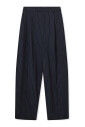 pantalon-a-rayures-doux-et-elegant