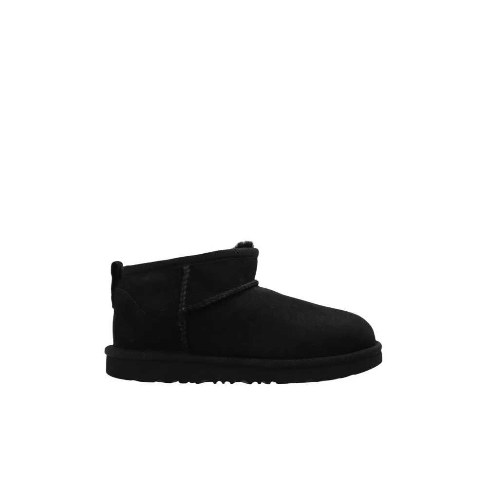 UGG Klassiska Ultra Mini stövlar Black, Unisex