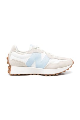 beige-sneakers-snorning-tjock-sula