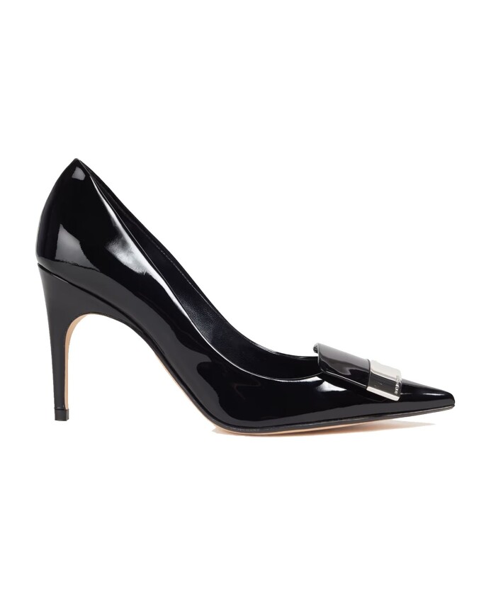 escarpins-noirs-en-cuir-a-bout-pointu