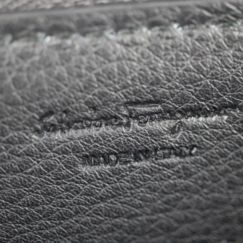Salvatore Ferragamo Pre-owned Leather clutches Black Dames