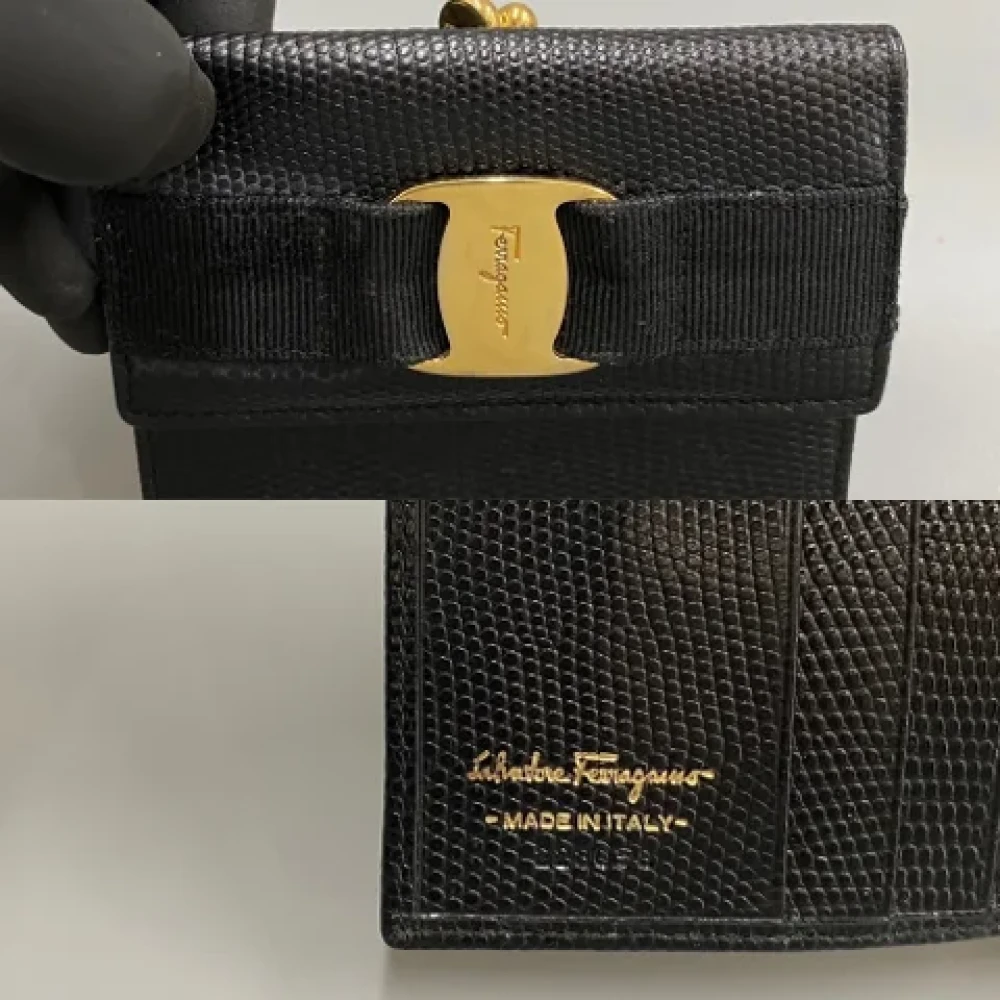 Salvatore Ferragamo Pre-owned Leather wallets Black Dames