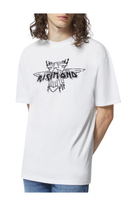casual-logo-print-t-shirt