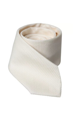 classic-silk-tie-with-logo-details
