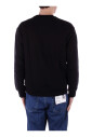 pull-noir-avec-logo-frontal