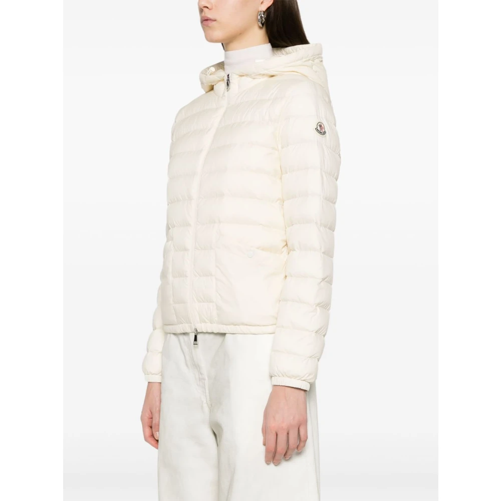 Moncler Witte Jas met Trekkoordcapuchon en Logopatch Beige Dames