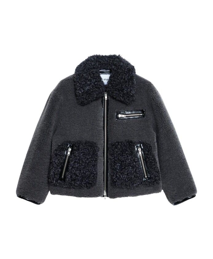 veste-en-fausse-fourrure-bouclee-joann