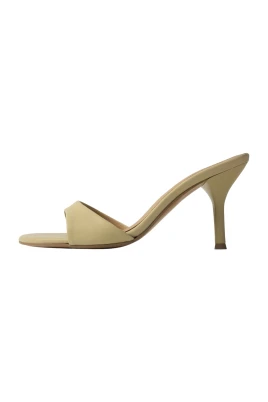 Fly High Heeled Mule