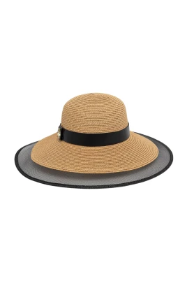 Vävd hatt med bred brätte