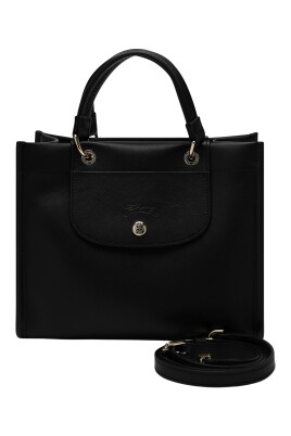 sac-a-main-noir-de-petite-taille