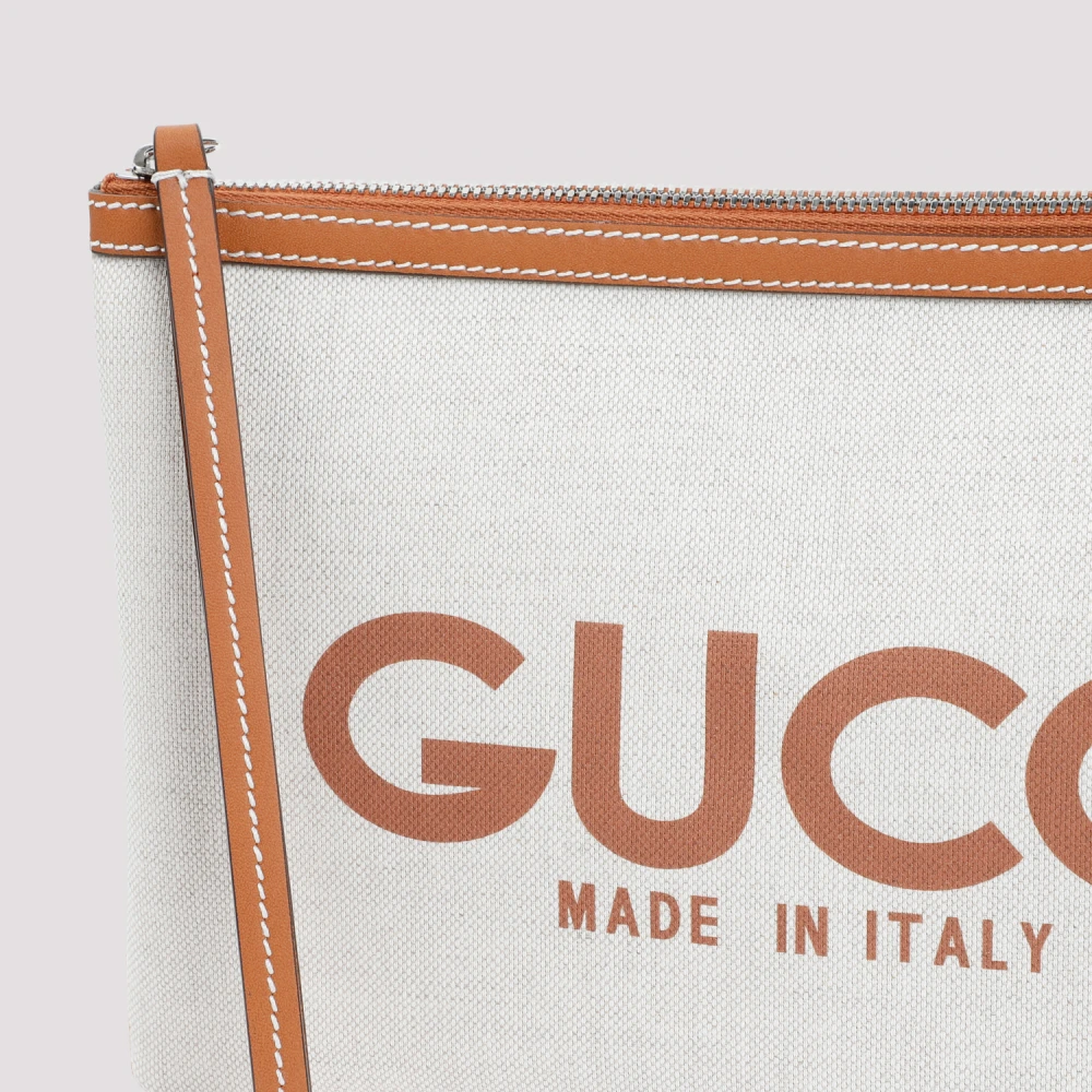 Gucci Canvas Clutch met Logo Print Beige Dames