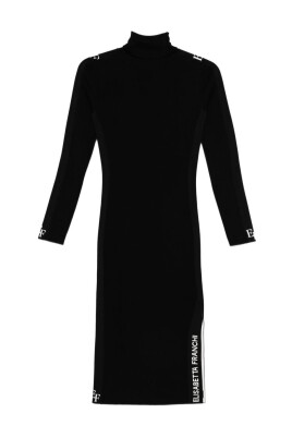 robe-noire-col-roule-manches-longues