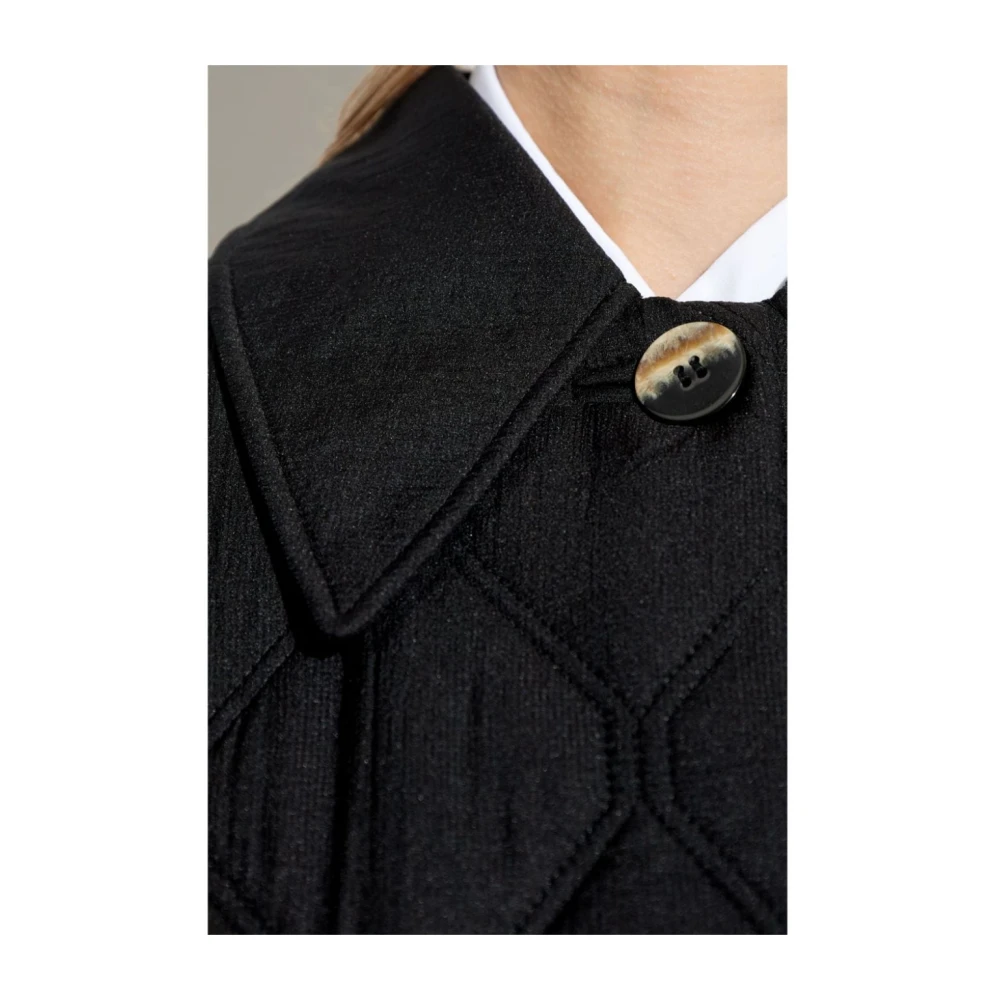 Ganni Zwarte Gewatteerde Jas met Splitten Black Dames