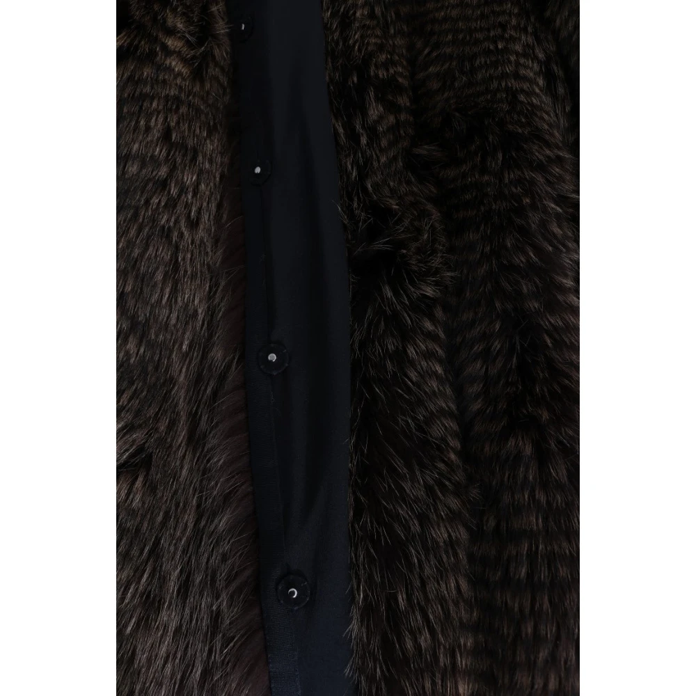 Dolce & Gabbana Luxe knielange jas in bruine wasbeer bont Brown Dames