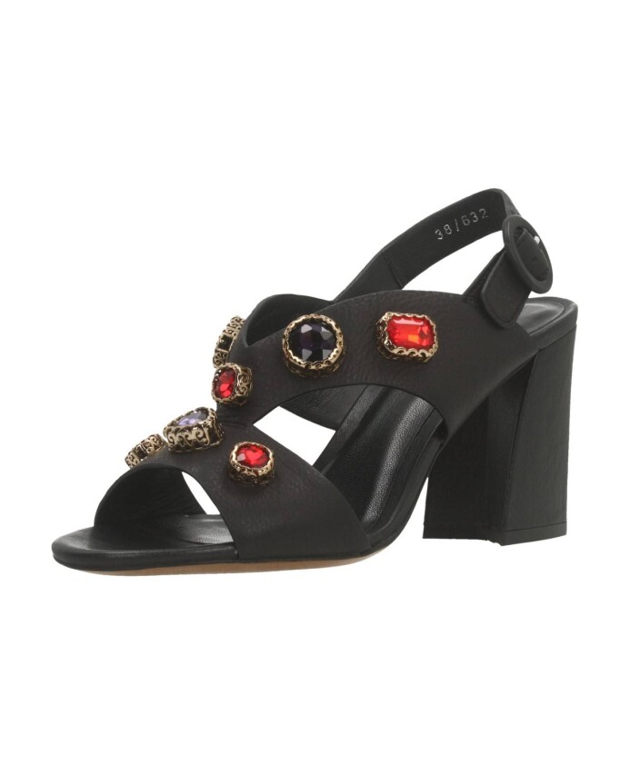 high-heel-sandals