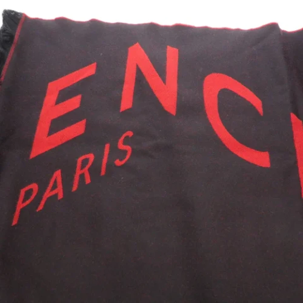 Givenchy Pre-owned Wool scarves Black Dames
