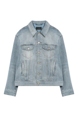denim-jacket-with-stylish-design