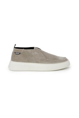 leather-slip-on-loafers-with-rubber-sole