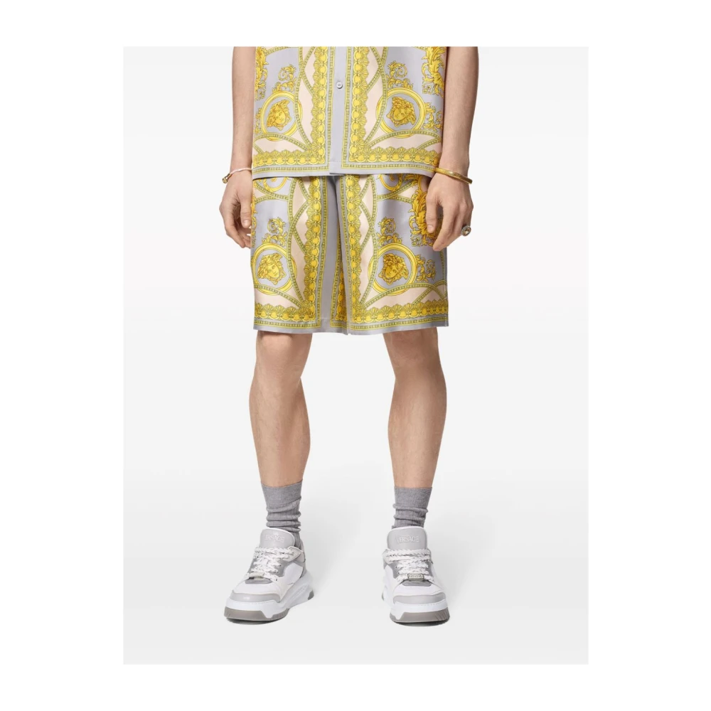 Versace Gouden Zijden Print Shorts Multicolor Heren