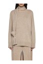 pull-en-cachemire-gris-coupe-decontractee