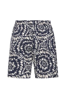 grafiske-elastiske-talje-shorts