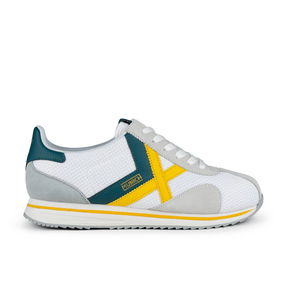 Shoes > Sneakers - - Munich - Modalova
