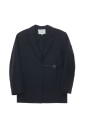 veste-noire-avec-fermeture-a-boucle