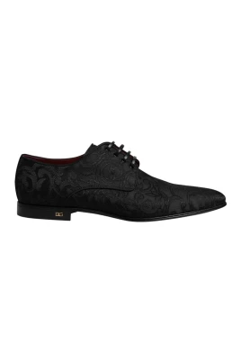Broderade Brogue Derby Skor