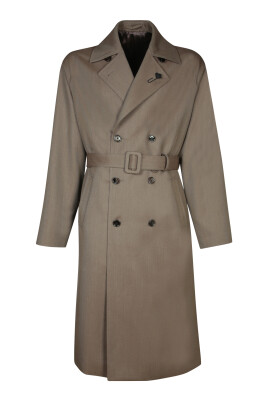 luxurious-beige-coat