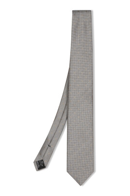 polka-dot-silk-tie
