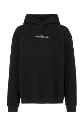 stylish-sweatshirt-for-a-modern-look
