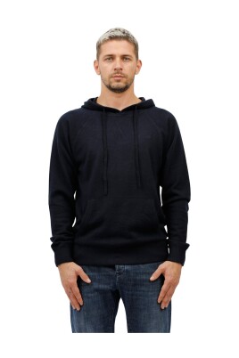 hoodie-with-kangaroo-pocket