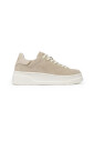 baskets-beige-en-daim-avec-details-platines