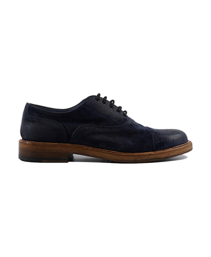chaussures-homme-en-daim-bleu